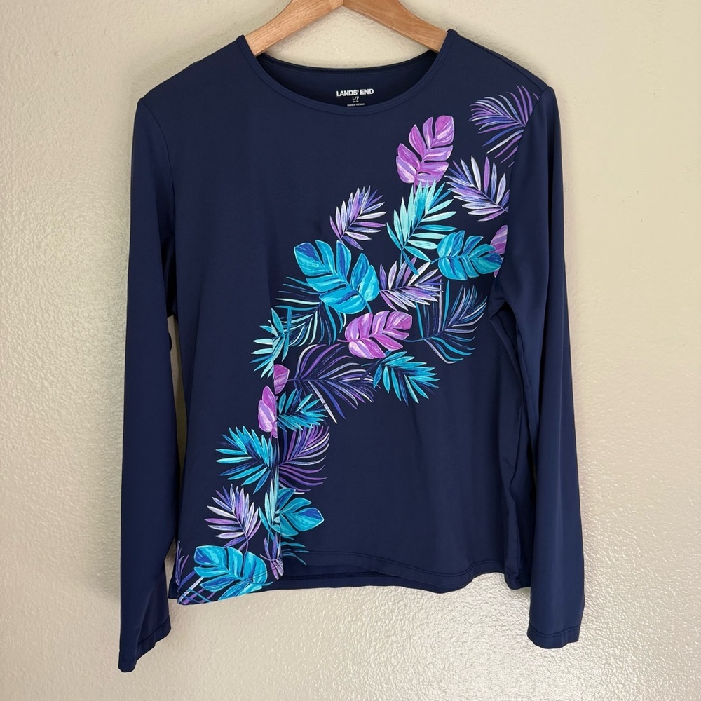 ❇️Lands' End Long Sleeve Navy Swim Top with Vibrant Leaf Design 2 for $22❇️ - Picture 1 of 4